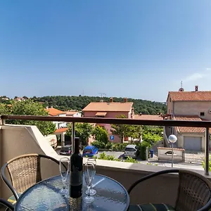 apartment-rede.in-istria.net/